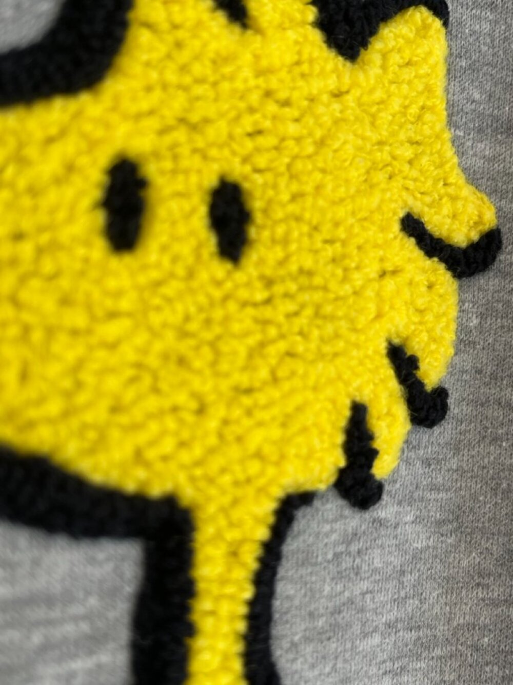Peanuts Woodstock Heather Gray Crewneck Sweatshirt Towel Patch Made in Korea M - Picture 4 of 6